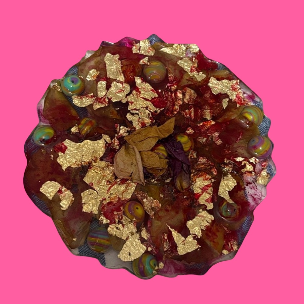 Up cycled beads Gold and Red coaster.